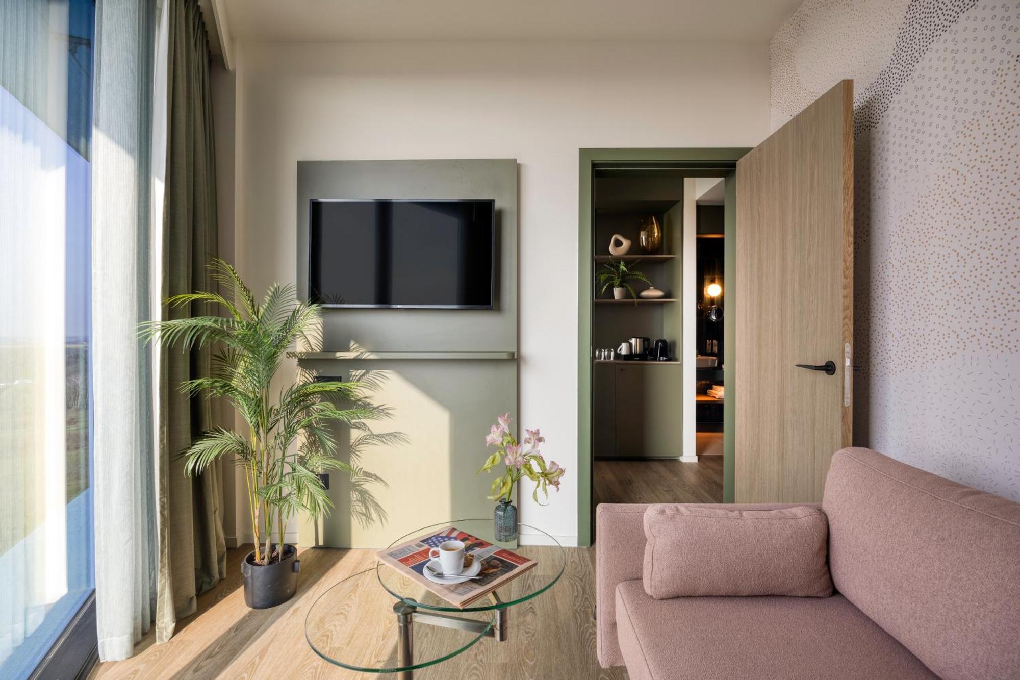 Voco Brussels City North By Ihg Vilvoorde Esterno foto