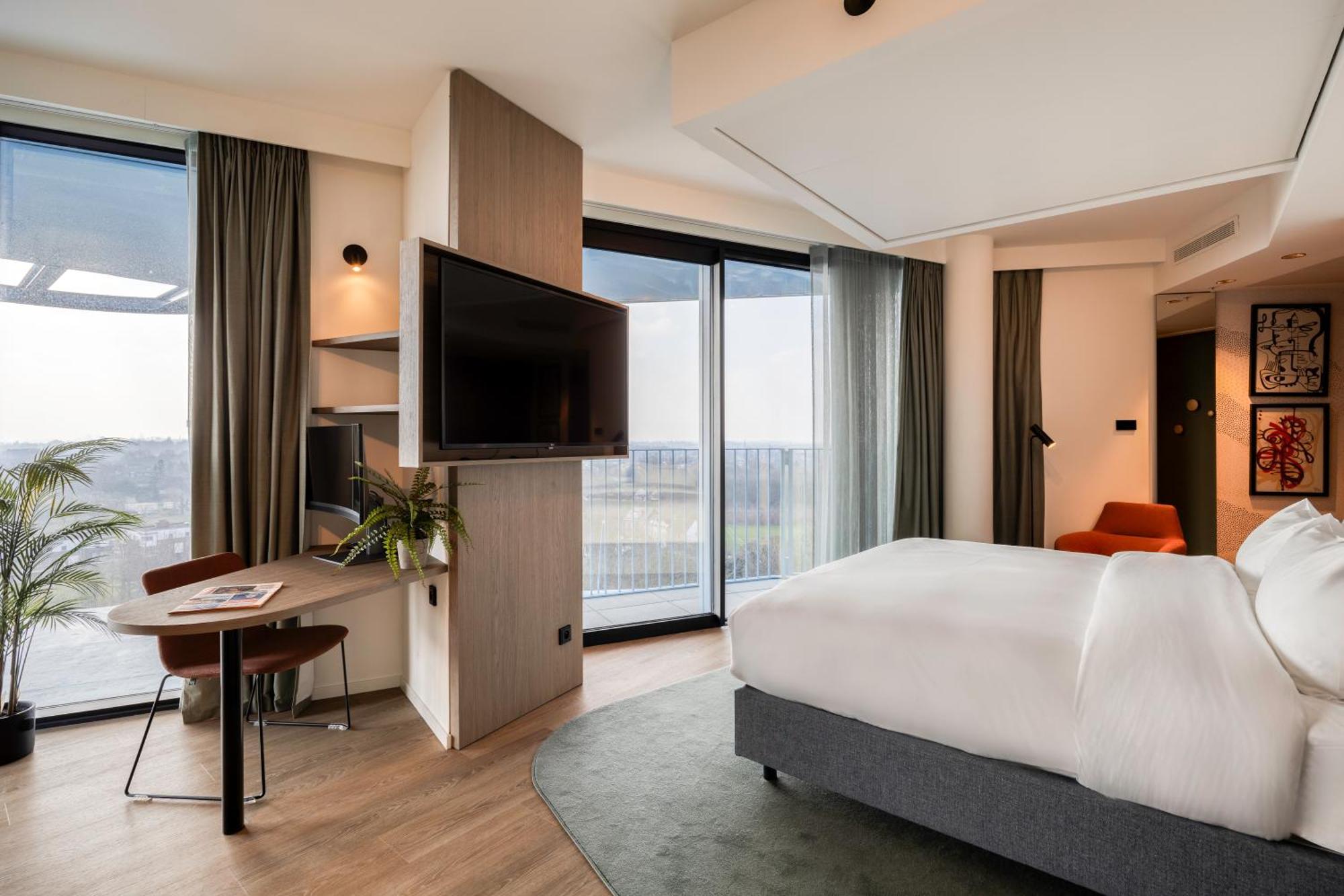 Voco Brussels City North By Ihg Vilvoorde Esterno foto