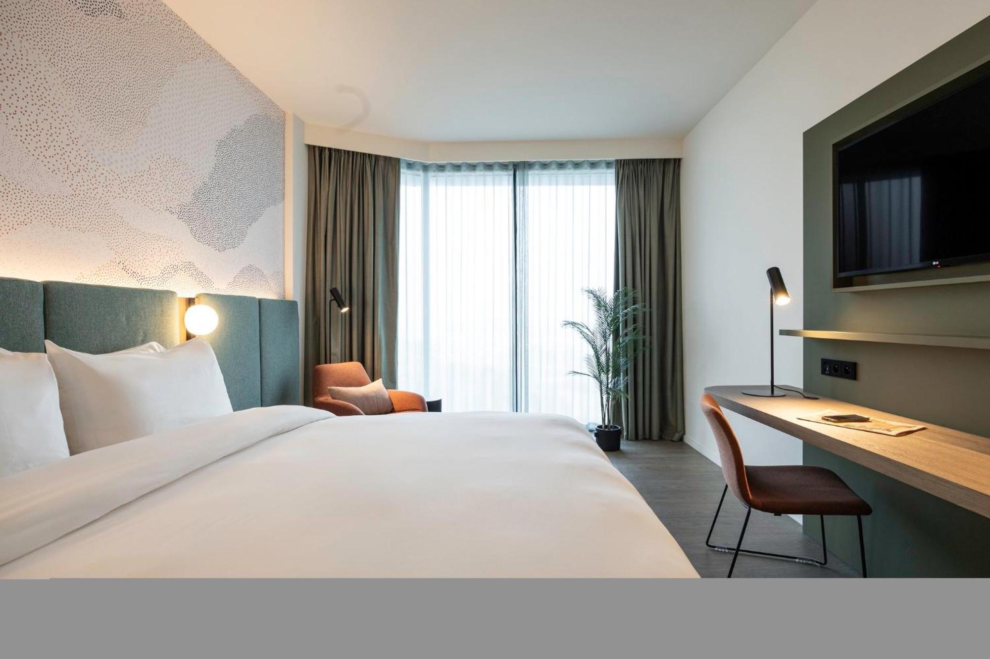 Voco Brussels City North By Ihg Vilvoorde Esterno foto